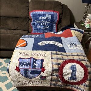 J. Khaki All Star League Quilt Set - Blue, Red, Cream